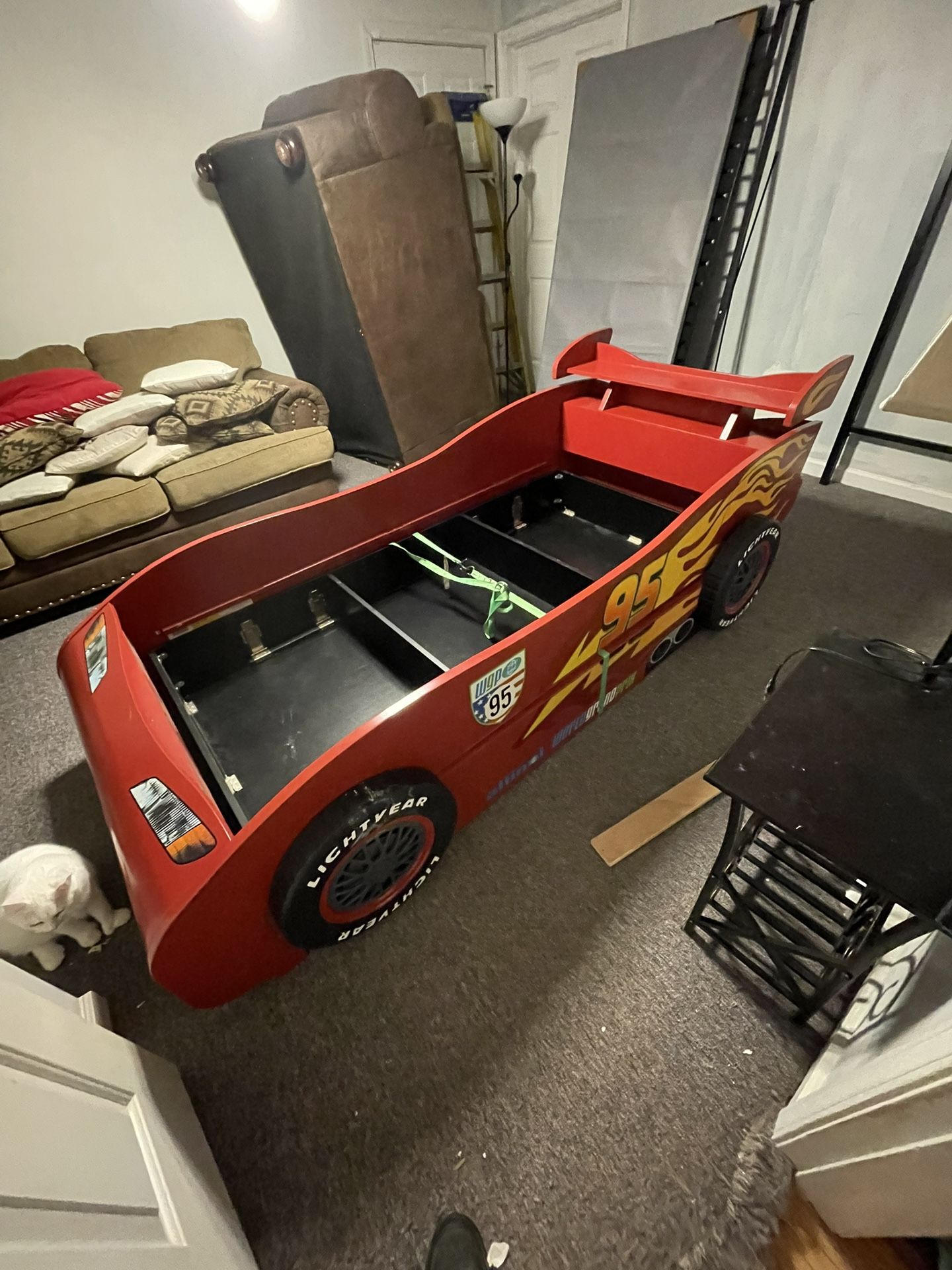 Car Racing Bed