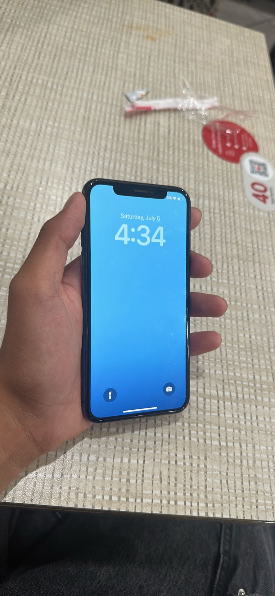 iPhone X