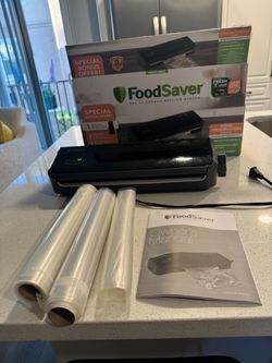 FoodSaver FM2000 Vacuum Sealing System
