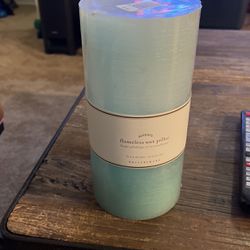 Pottery Barn  Battery Candle 