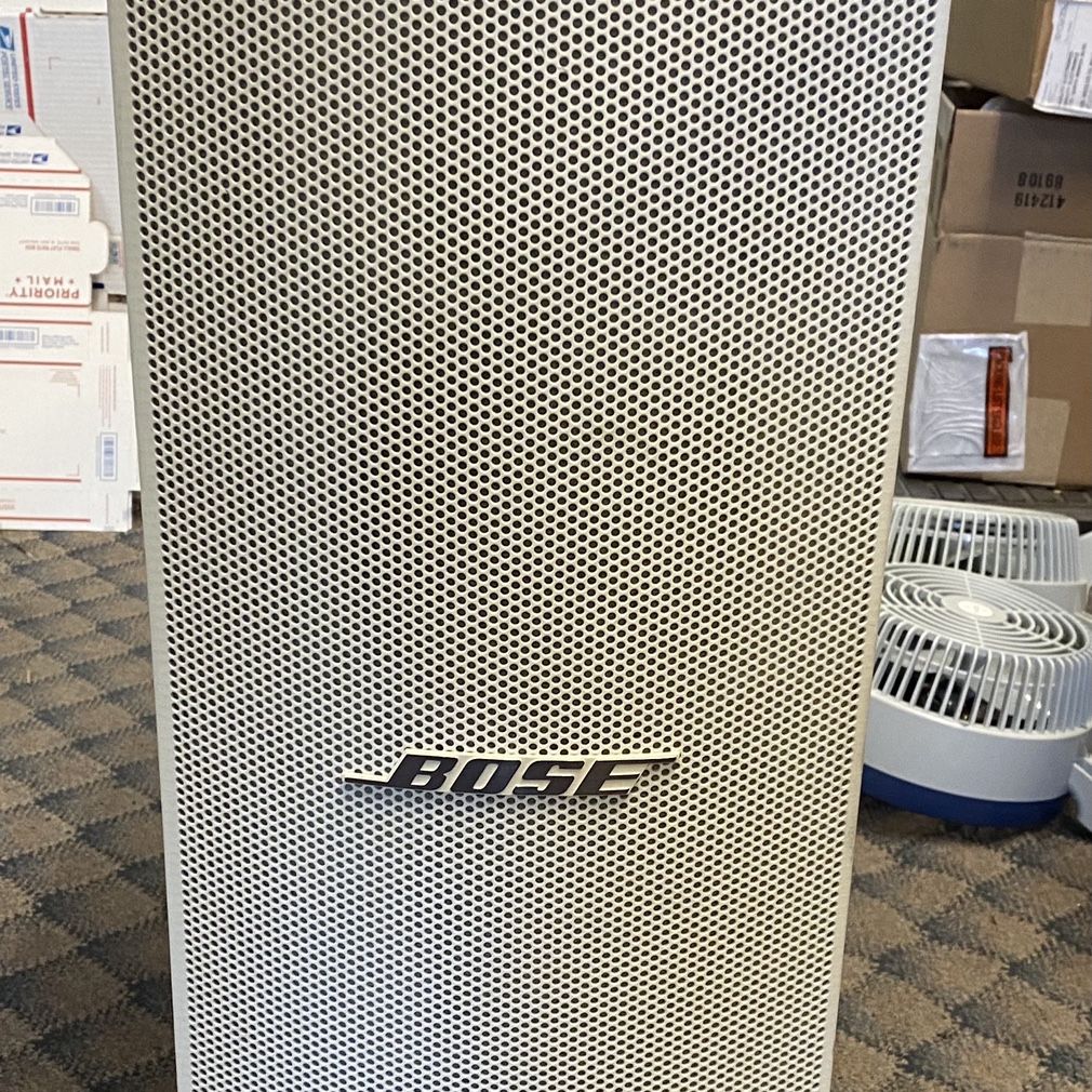 Bose Panaray MB4 Modular Bass Loudspeaker-White for Sale in West