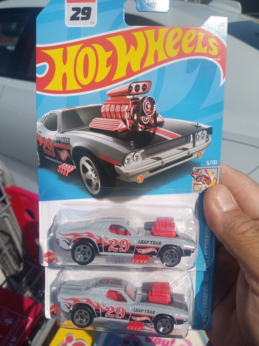 2024 Rodger Dodger Leap Year February 29 1:64 Scale Hot Wheels🔥 New And Sold Separately