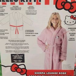 Hello Kitty Sherpa Lounge Robe