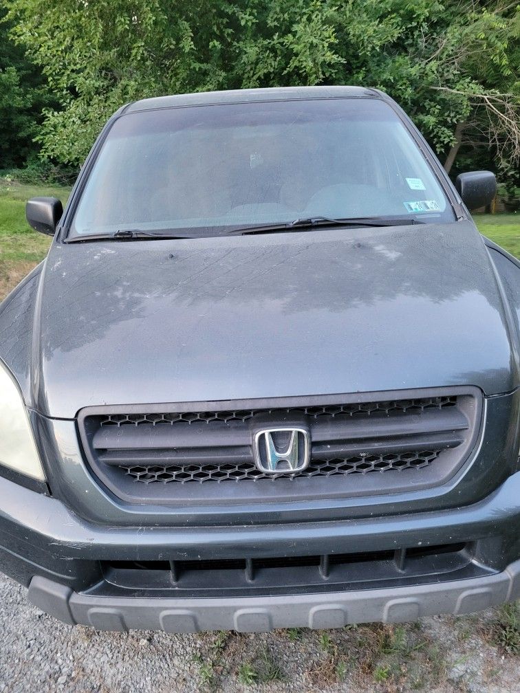 2005 Honda Pilot  Parts Or Repair 