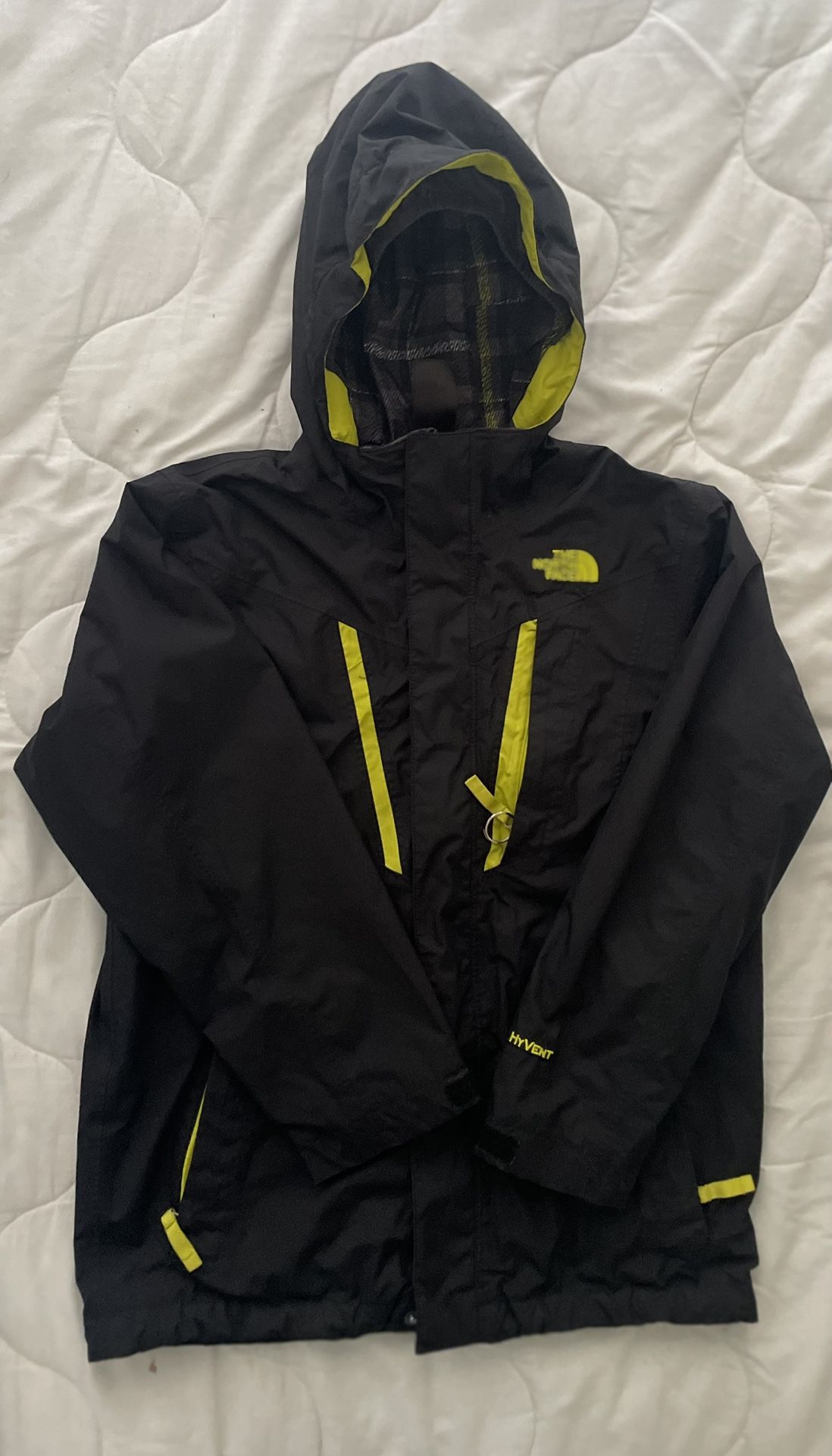 The north face Hyvent youth size 10 12 jacket