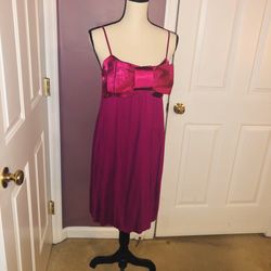 Magenta dress with cute bow