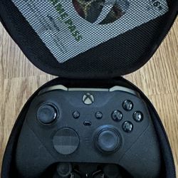 Xbox Elite Series 2 Controller + 1 Month Game Pass