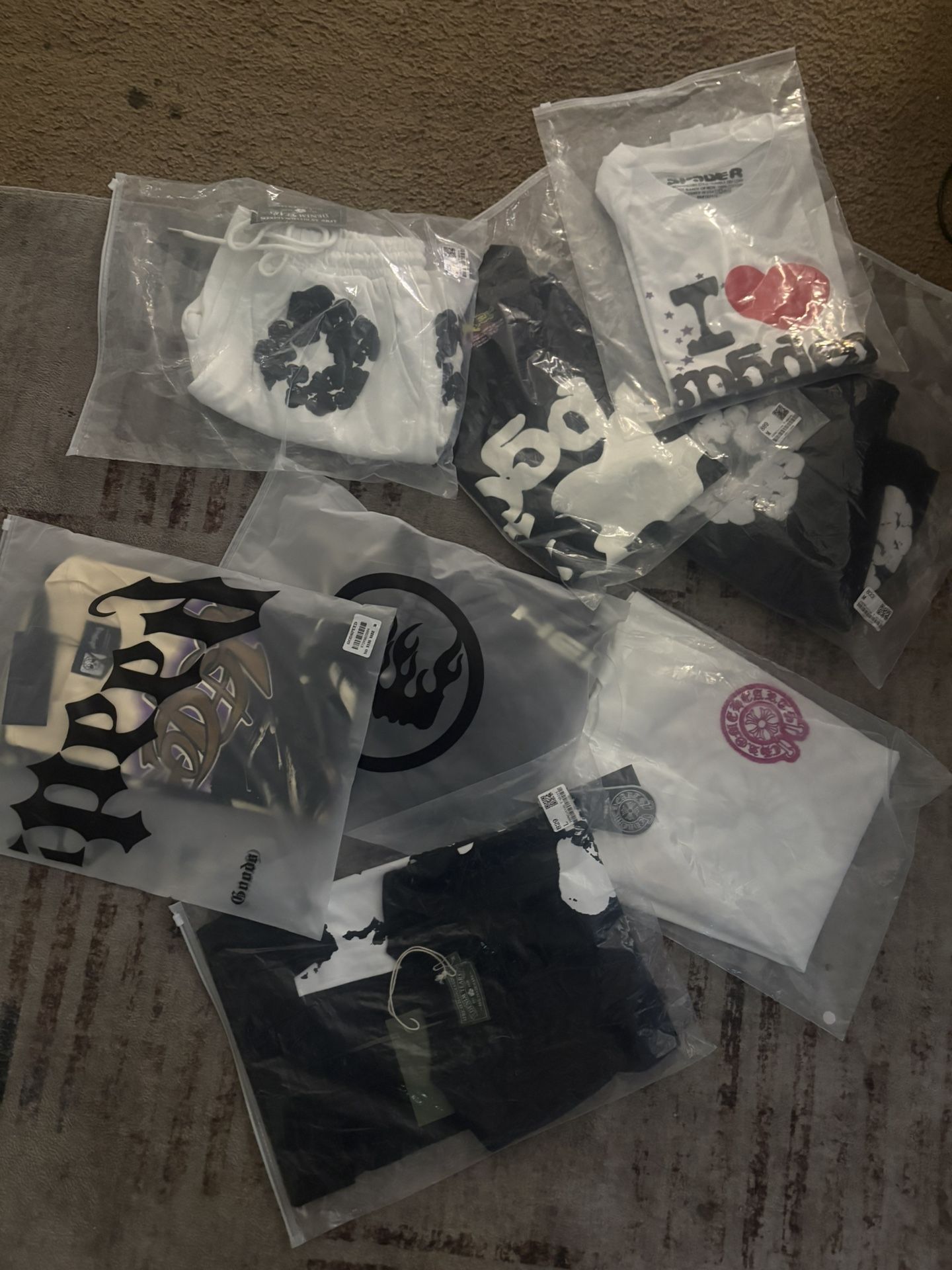 Clothes For Sale/7pc Mini Bulk Deal!