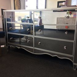 Mirror Dresser