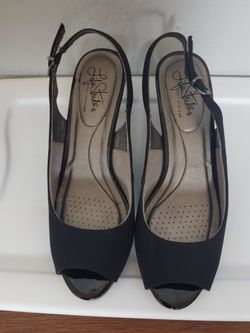 Life Stride Shoes Size 8 1/2