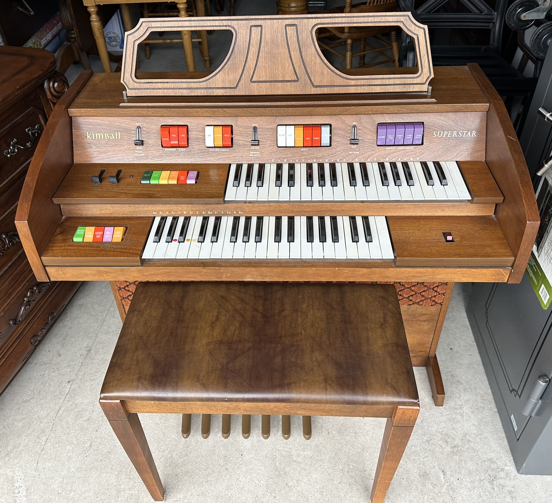 Nice Kimball “The Entertainer “ Electric Organ
