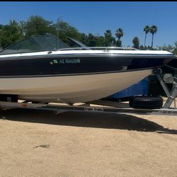 BOAT FOR SALE  (Chaparral Boat)