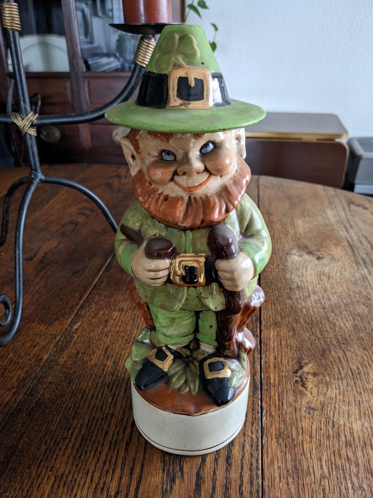 Vintage 1970's Leprechaun Whiskey Decanter 12" Ceramic Signed. Irish. Man Cave Bar. Pick Up Lemon Grove.