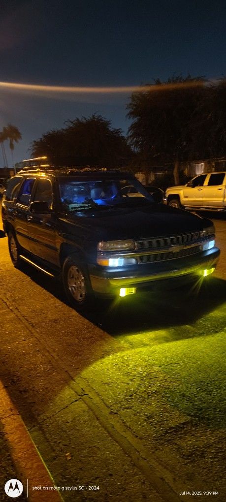 03 Chevy Tahoe 4x4