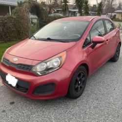 2012 KIA Rio5