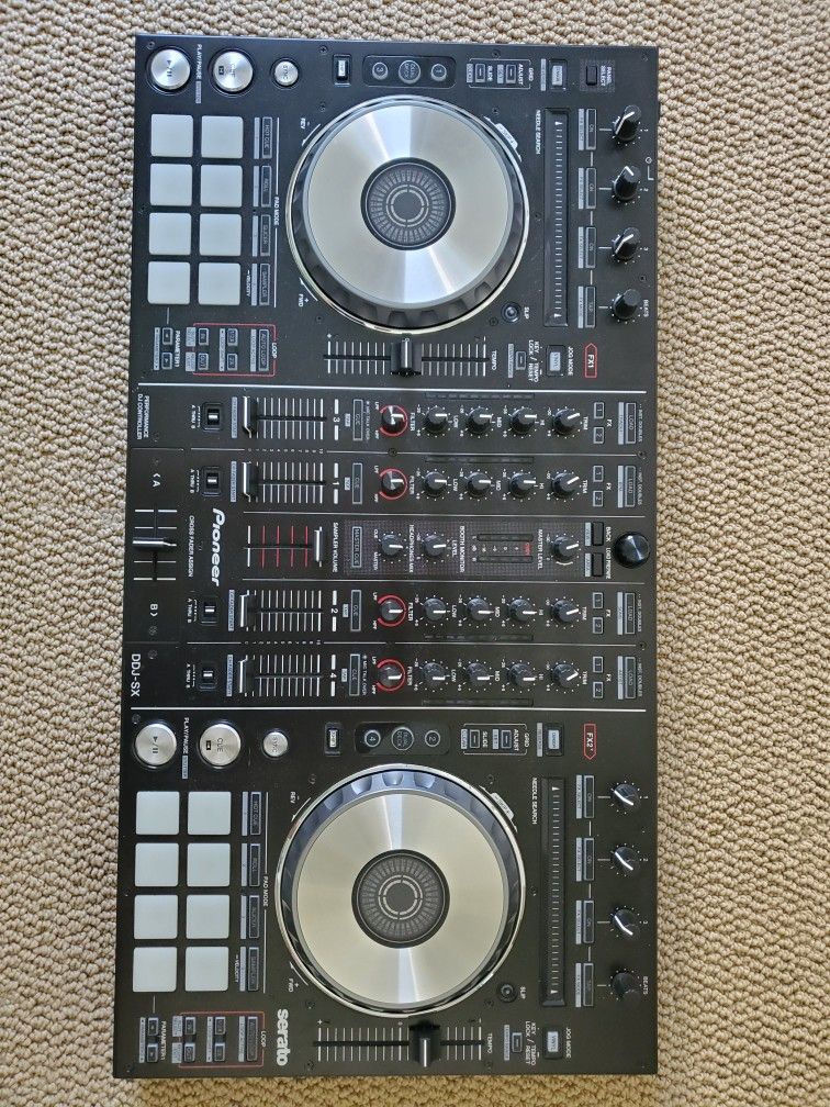 Pioneer DDJ-SX Controller