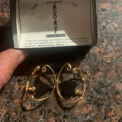 New Vintage Earrings Read The Brand In Photo 