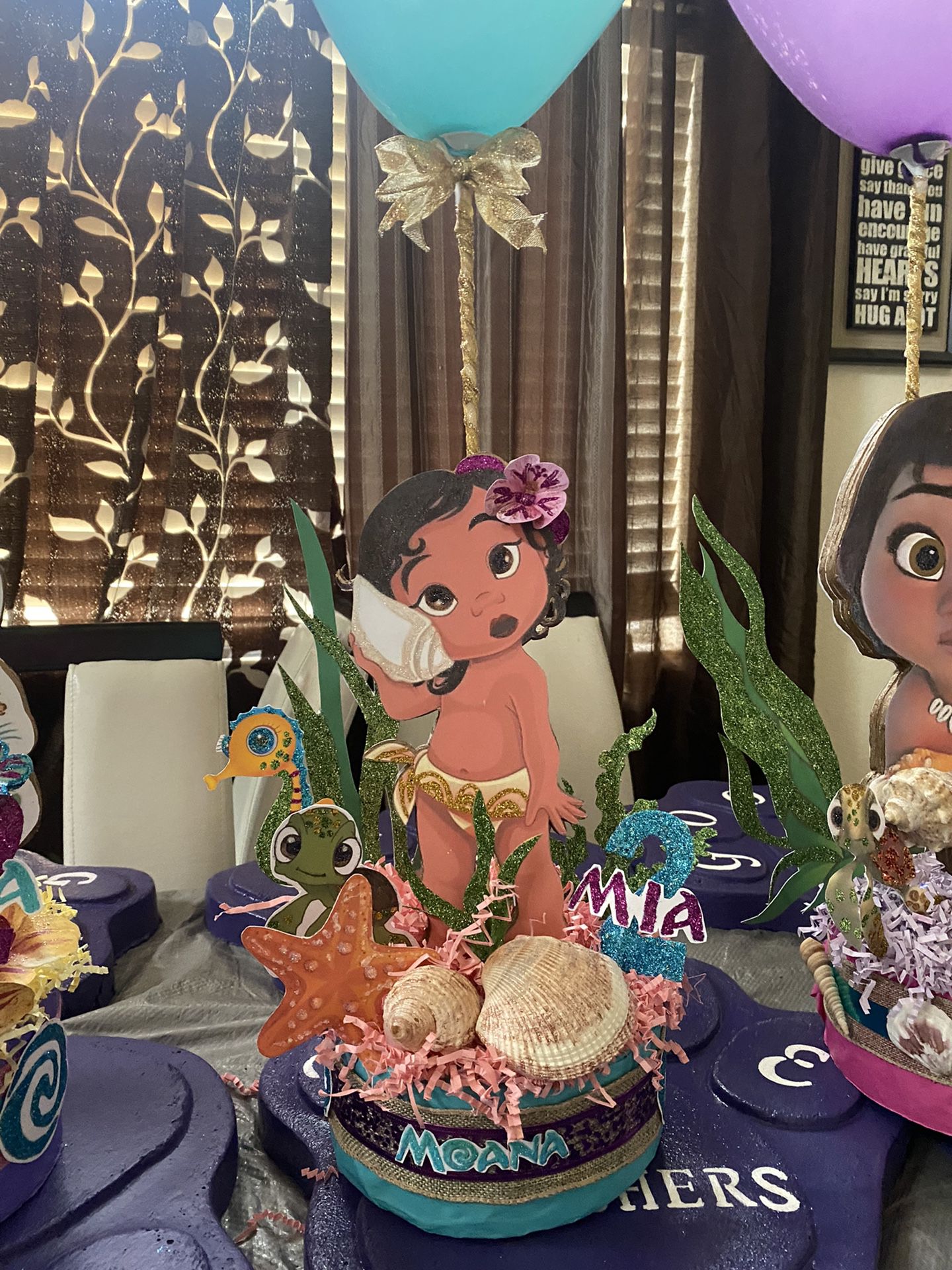 Moana /Cocomelon, Minnie Mouse , Any Charcter You Want Birthday Decorations /Custom Made