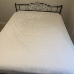 Full Size Bed