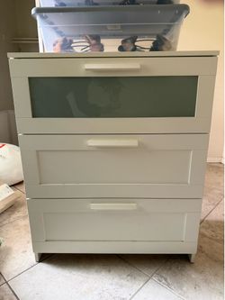 2 identical dressers