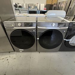 Samsung 4.5 cu. ft. Smart High-Efficiency Front Load Washer in Platinum  & 7.5. U Ft Gas Dryer 