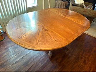 Dinning table and 4 chairs