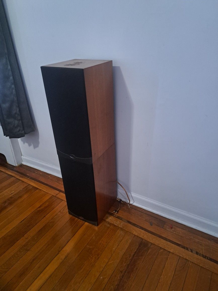 Speaker Klipsch Rb75