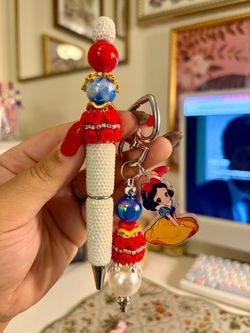 Snow White pen and keychain
