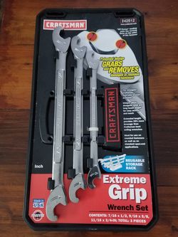 Extreme grip wrench set