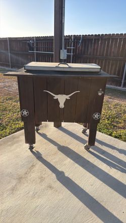 Ice chest