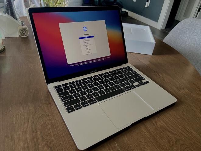 NEW 2020 APPLE MACBOOK AIR 13 INCH TOUCH ID 128GB 8GB INTEL i5 OСТА С