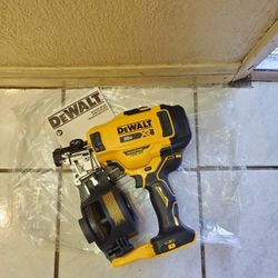 Dewalt 15° Coil Roofing Nailer Brushless Xr 20v 