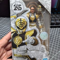 SH Figuarts White Ranger 25 years Saban's Power Rangers Mighty Morphin