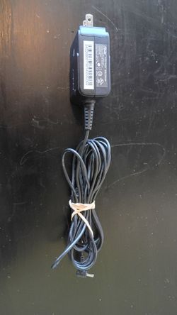 ASUS Genuine AC/DC Adapter AD82030 Type 010LF 19V 1.58A 30W Laptop Charger Power Supply