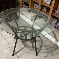 Kitchen Table solid Table Metal Base. 