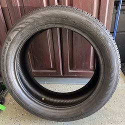 Continental ContiProContact SSR Run-flat Tire 205 50 17.       Like new.   SENSIBLE OFFERS CONSIDERED