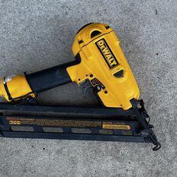 Dewalt Angle Nailer