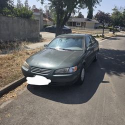 1999 Toyota Camry