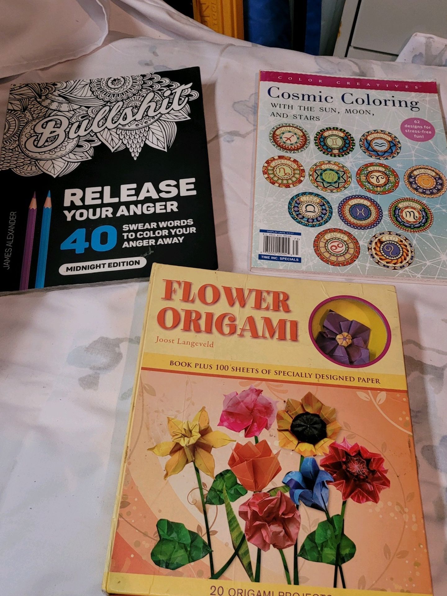 Coloring books and flower Origami book