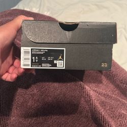 Boys Size 1 Blue Nike Shoes