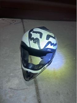 FOXDIRTBIKE HELMET SIZE (M)