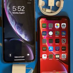 Factory unlocked apple iphone Xr 64 gb, store warranty! $260 each 