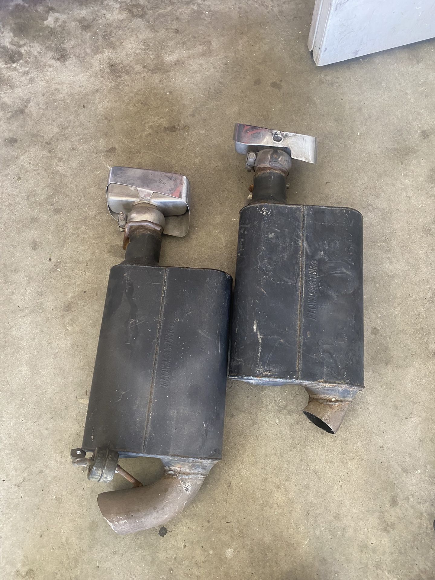 Flowmasters Pair