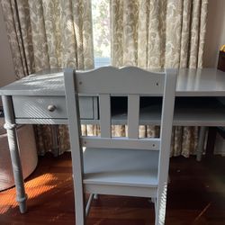 Kids Desk And Chair