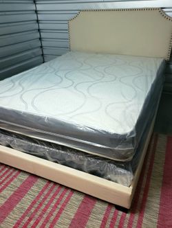 NEW QUEEN-SIZE MATTRESS AND BOX SPRING