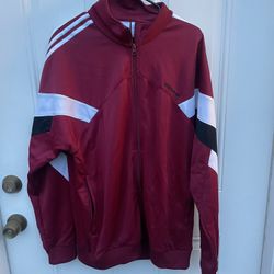 Adidas sweater size large nice