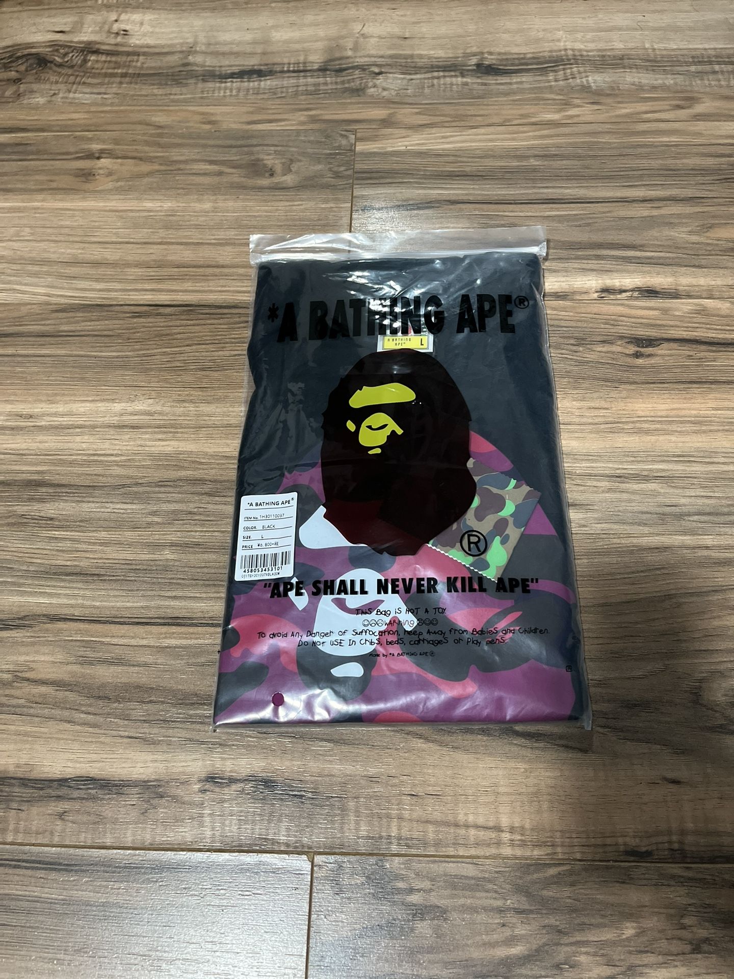 bape tee