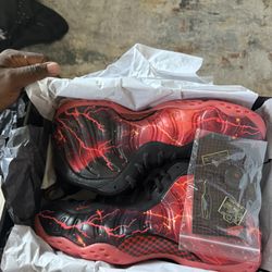 Stranger Things Foamposite Sz. 13