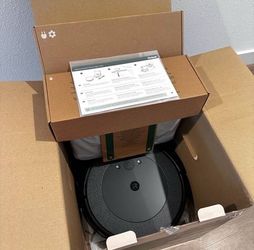 Roomba Combo i5+ Self-Emptying Robot Vacuum