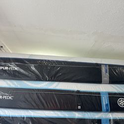 King Queen Size Tempurpedic ProAdapt,  ProBreeze,  LuxeBreeze Mattress  Pro Breeze /Luxe Adapt /Pro Adapt /Adapt /cloud /Tempur pedic contour Supreme 